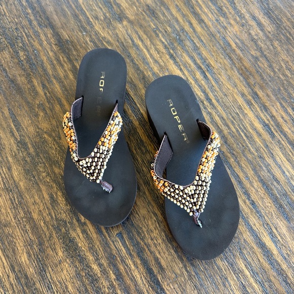 Roper Shoes - Roper VTG Y2K Brown Island Girl Tropical Orange Beaded Platform Sandals 5.5/6